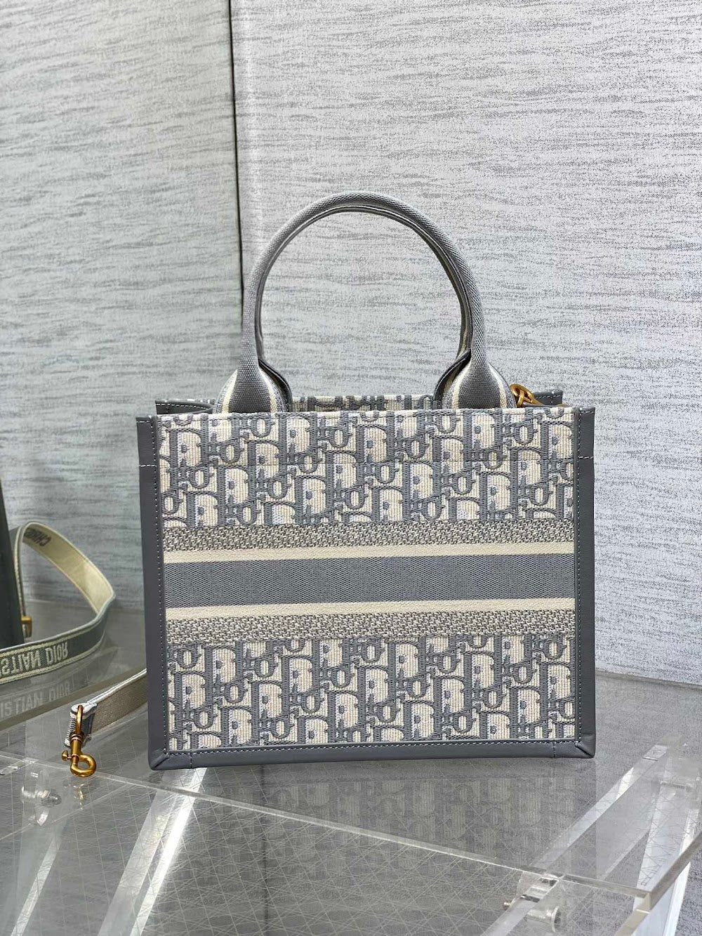 new-luxury-designer-bags-nm16039