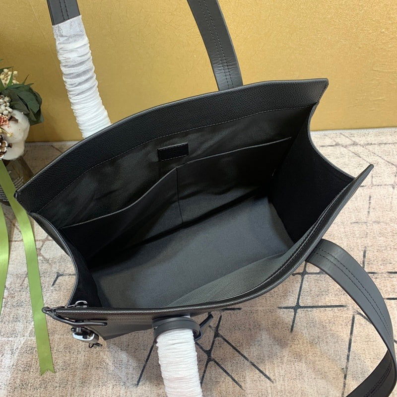 Anum Bags ln Luxury Bag --59767