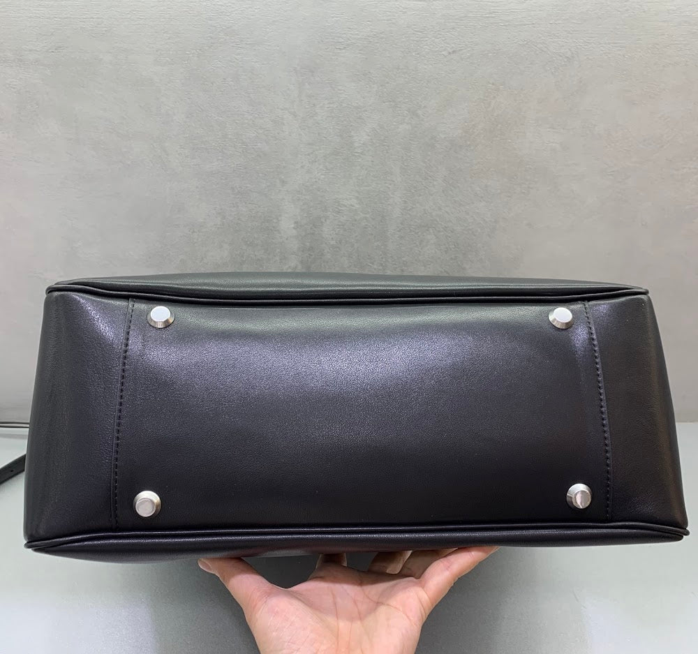 Ezyycart Bags Balenciaga Luxury Bag --110992