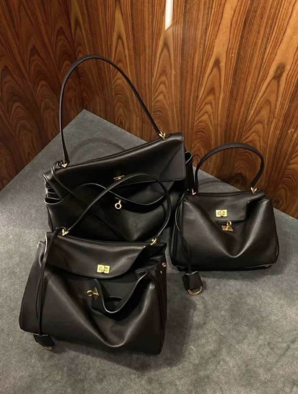 Ezyycart Bags Balenciaga Luxury Bag --110922