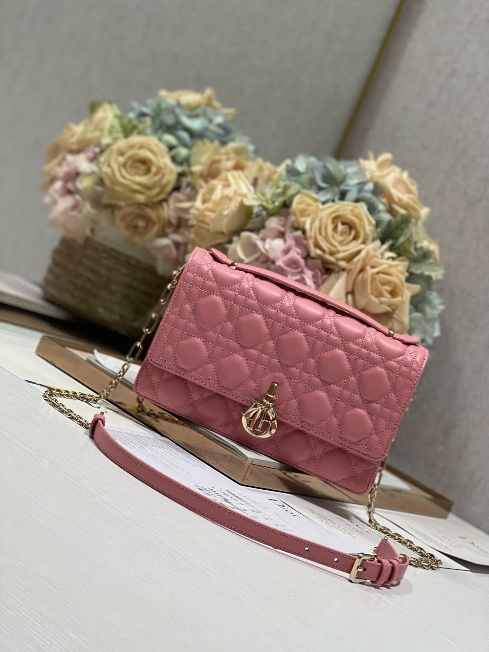 new-designer-premium-bags-nm16150