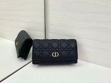 new-luxury-designer-bags-nm7637