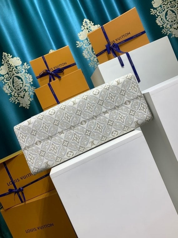 Anum Bags ln Luxury Bag --60715