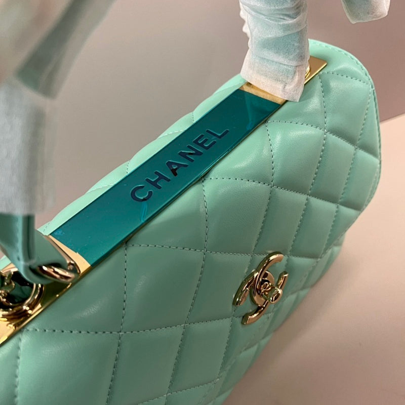 new-luxury-designer-bags-nm9704