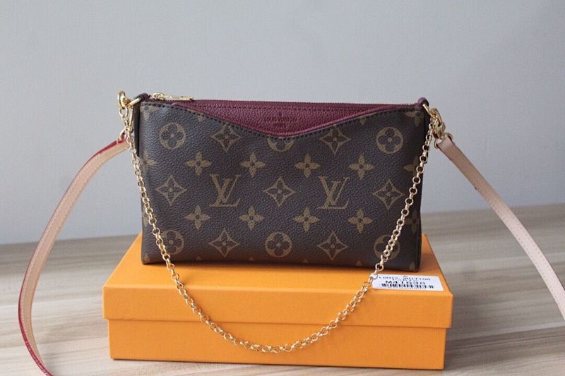 Anum Bags ln Luxury Bag --59020