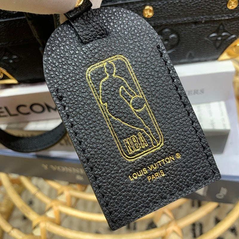 Anum Bags ln Luxury Bag --60016