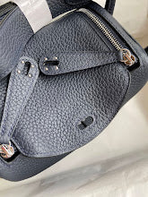 new-luxury-designer-bags-nm11391