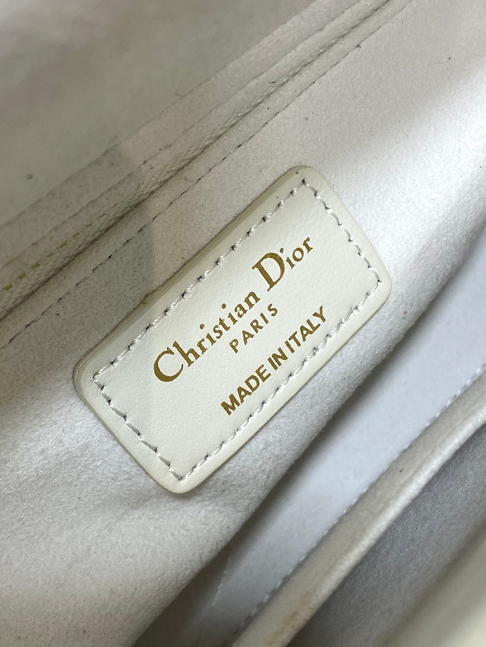 new-designer-premium-bags-nm16323