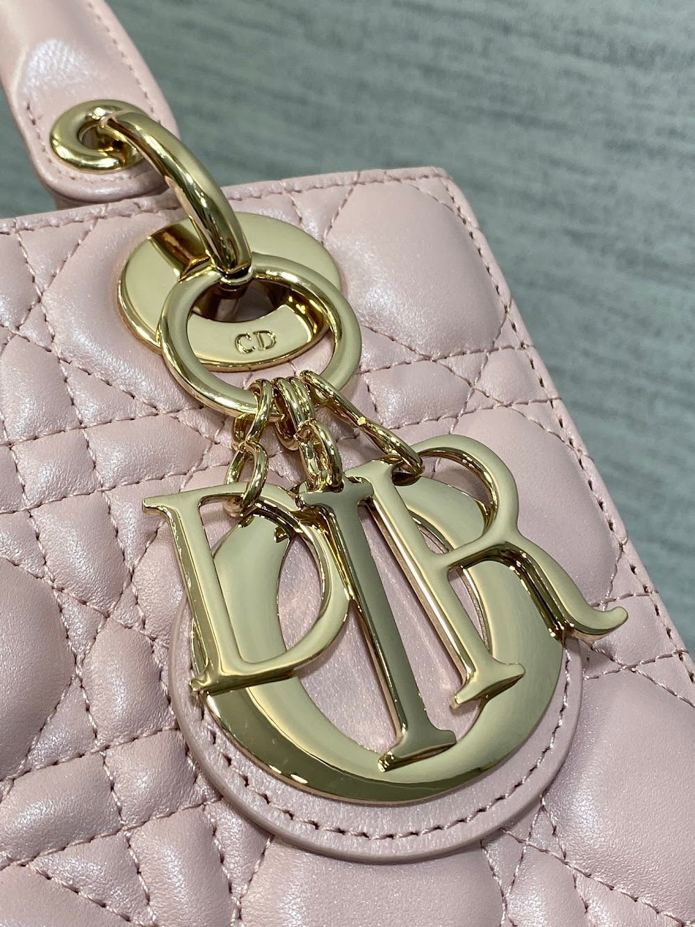 new-designer-premium-bags-nm16316
