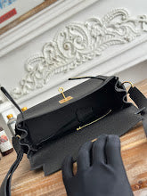 new-luxury-designer-bags-nm11569