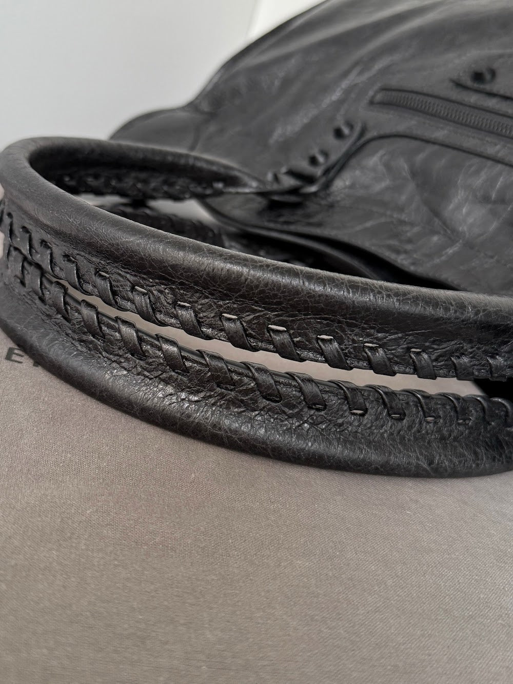 Ezyycart Bags Balenciaga Luxury Bag --111501