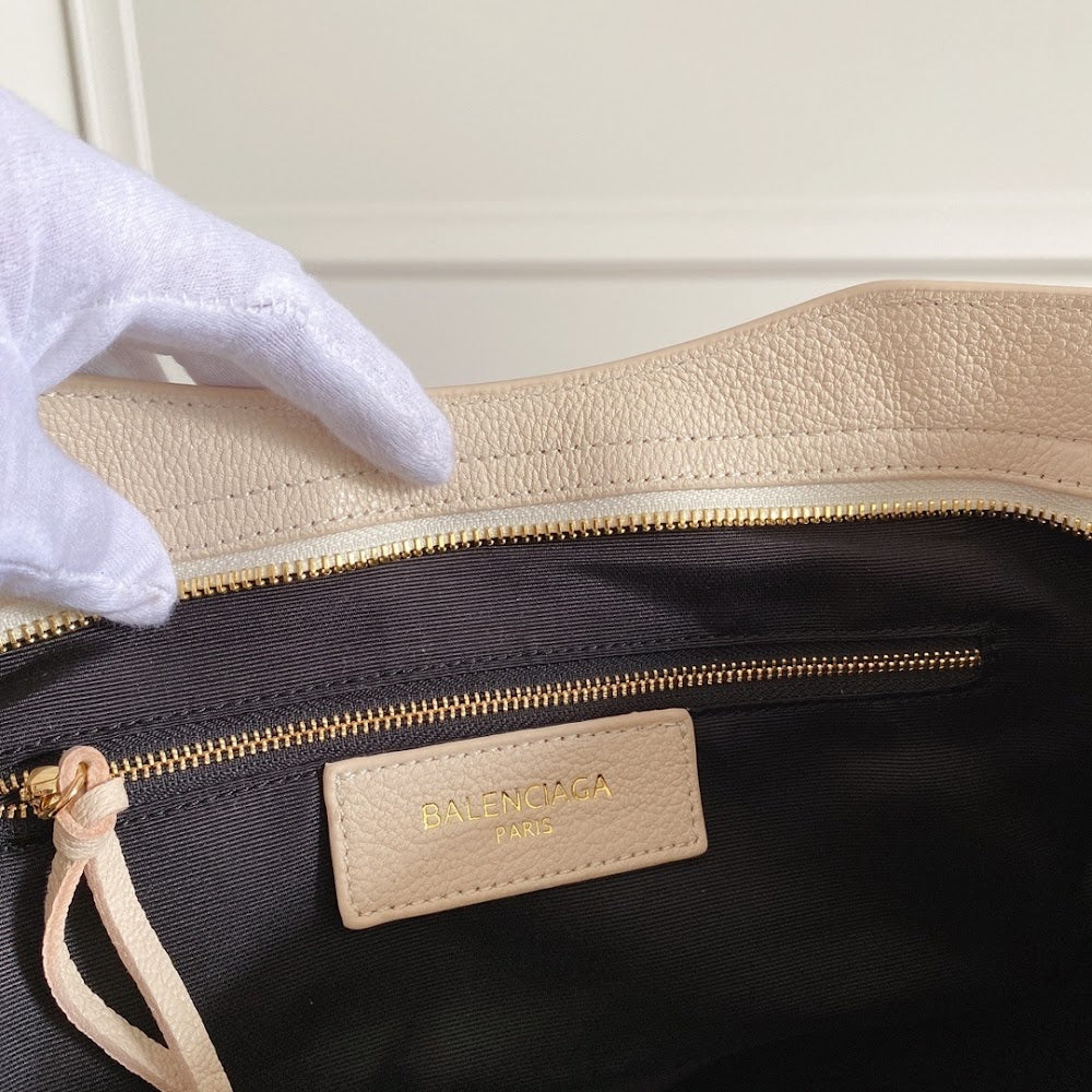 Ezyycart Bags Balenciaga Luxury Bag --111807