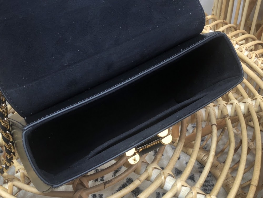 Anum Bags ln Luxury Bag --60095