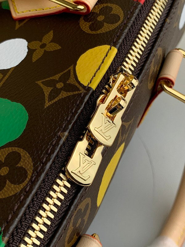 Anum Bags ln Luxury Bag --57836