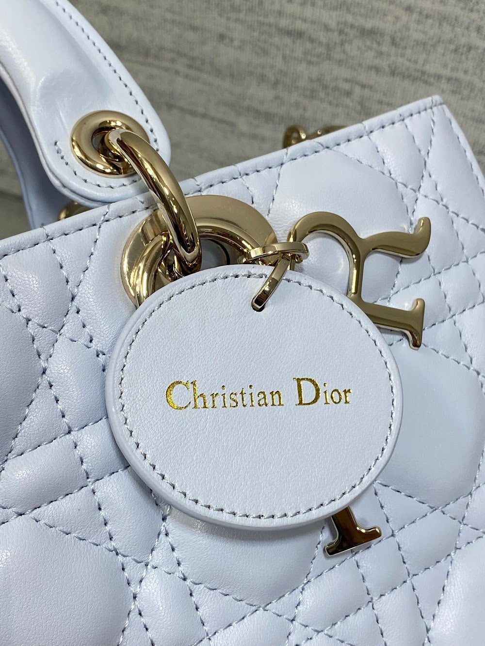 new-designer-premium-bags-nm16357