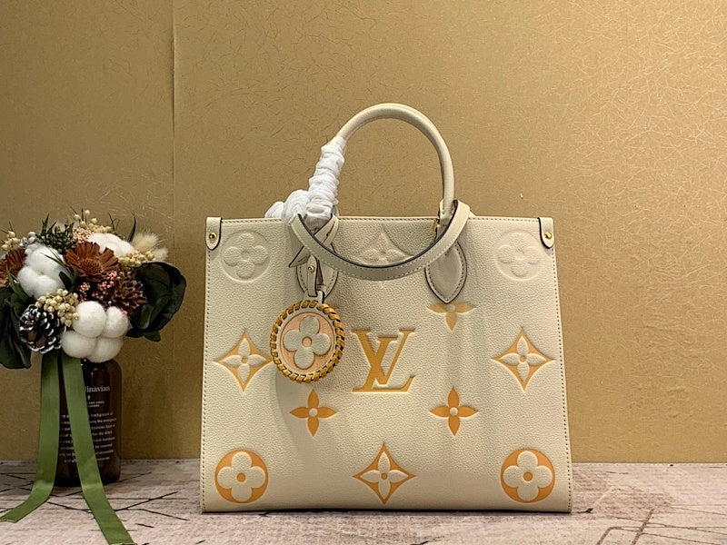 Anum Bags ln Luxury Bag --57604