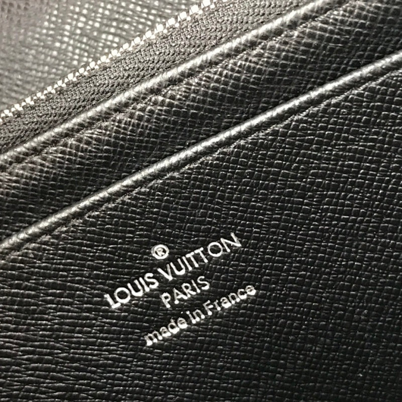 Anum Bags ln Luxury Bag --60705
