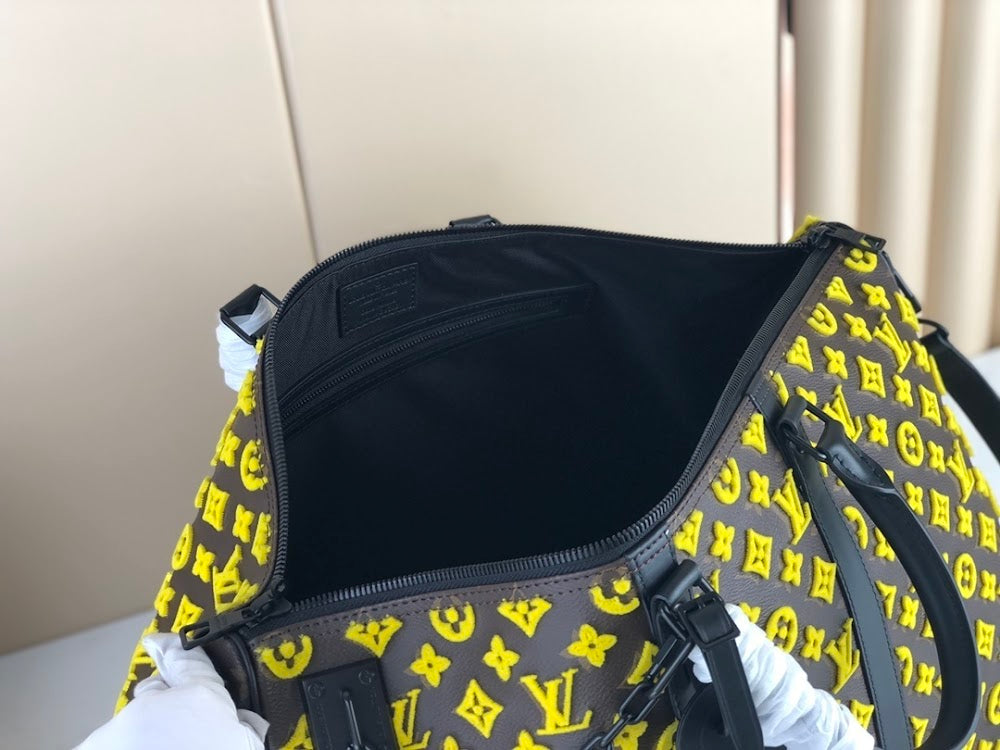 Anum Bags ln Luxury Bag --60636