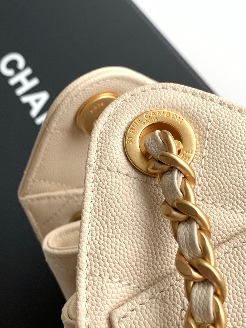 Anum Bags CHn Luxury Bag --114111