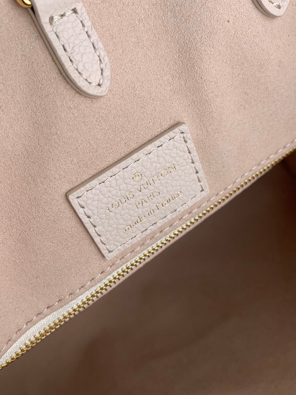 Anum Bags ln Luxury Bag --60867