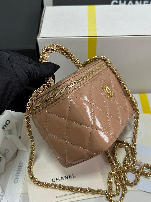 new-luxury-designer-bags-nm9450
