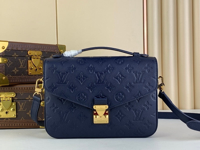 Anum Bags ln Luxury Bag --57033