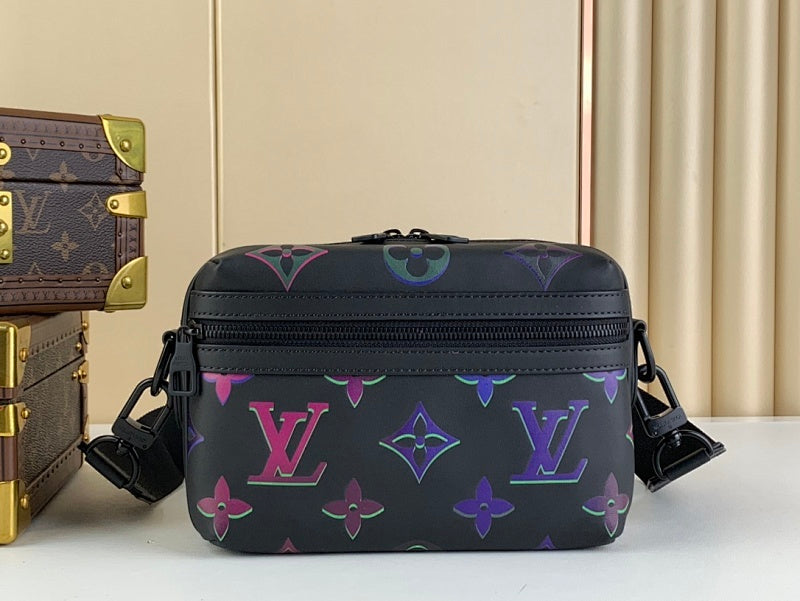 Anum Bags ln Luxury Bag --58858