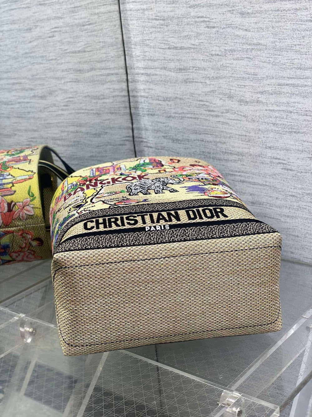 new-luxury-designer-bags-nm16497
