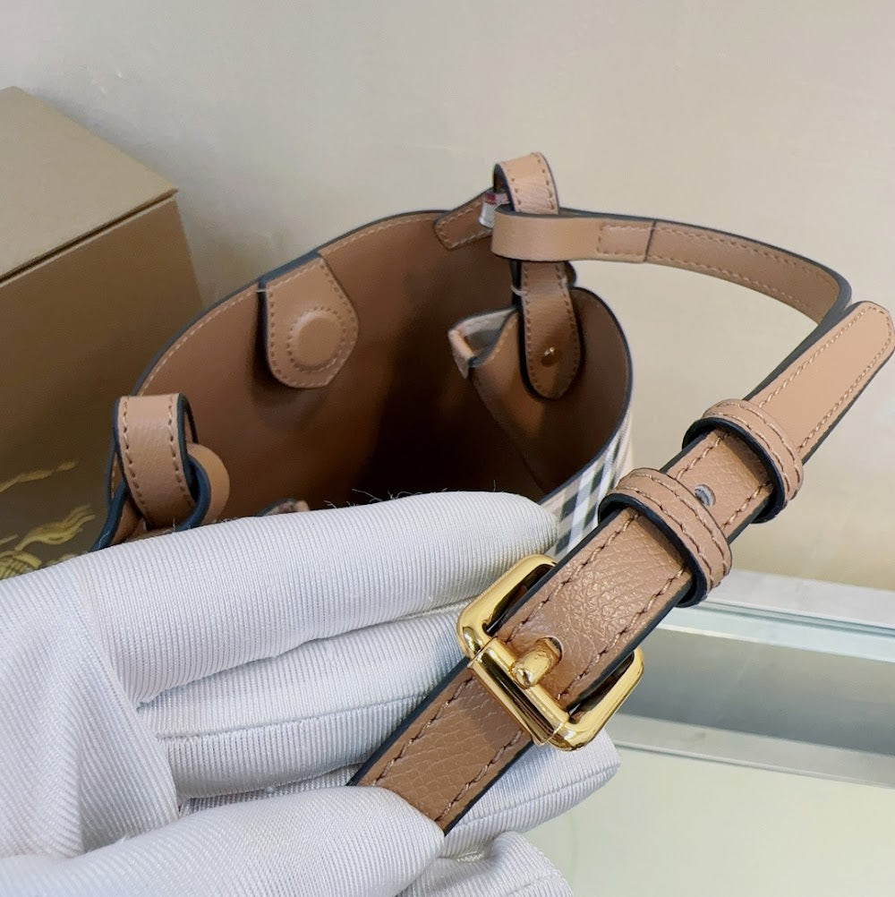 Ezyycart Bags Burberryn Luxury Bag --92421