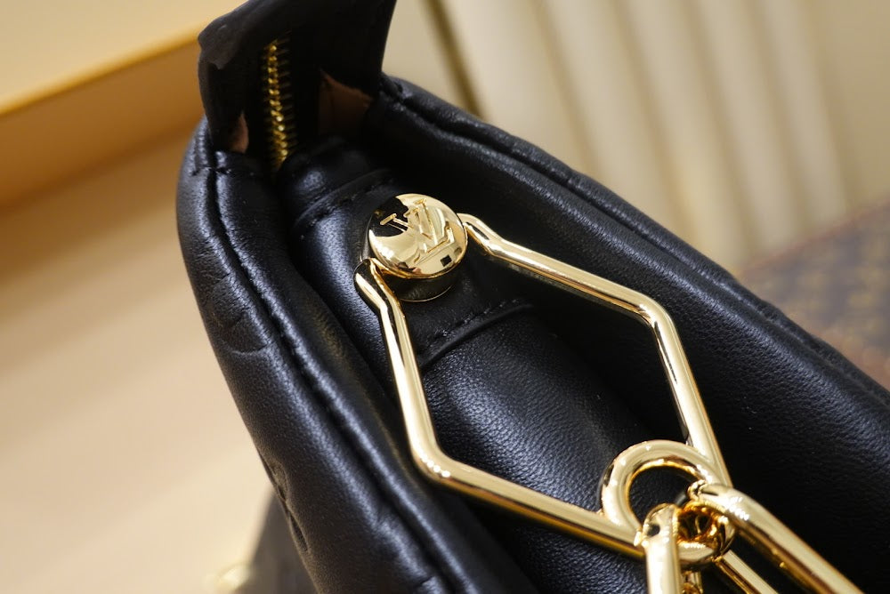 Anum Bags ln Luxury Bag --58353
