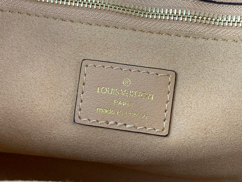 Anum Bags ln Luxury Bag --56298