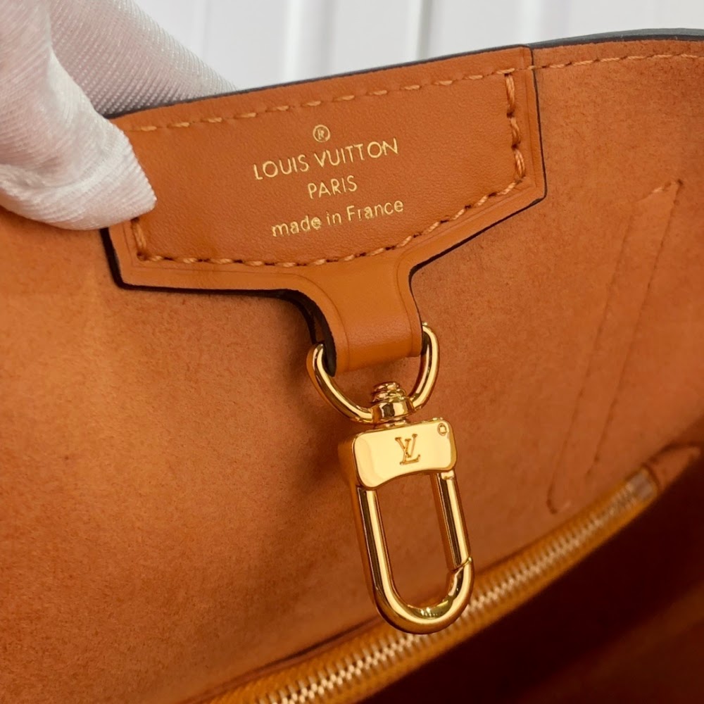 Anum Bags ln Luxury Bag --55992