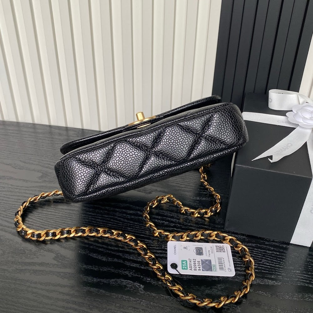new-luxury-designer-bags-nm20840
