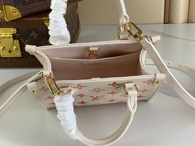 Anum Bags ln Luxury Bag --57124