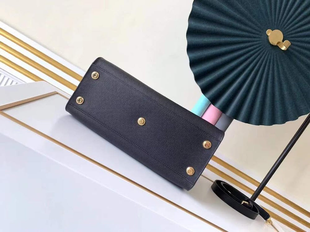 Anum Bags ln Luxury Bag --60461