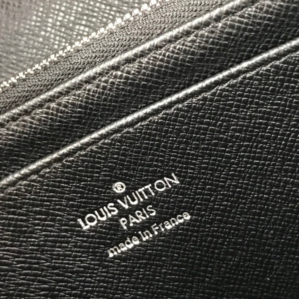 Anum Bags ln Luxury Bag --60705