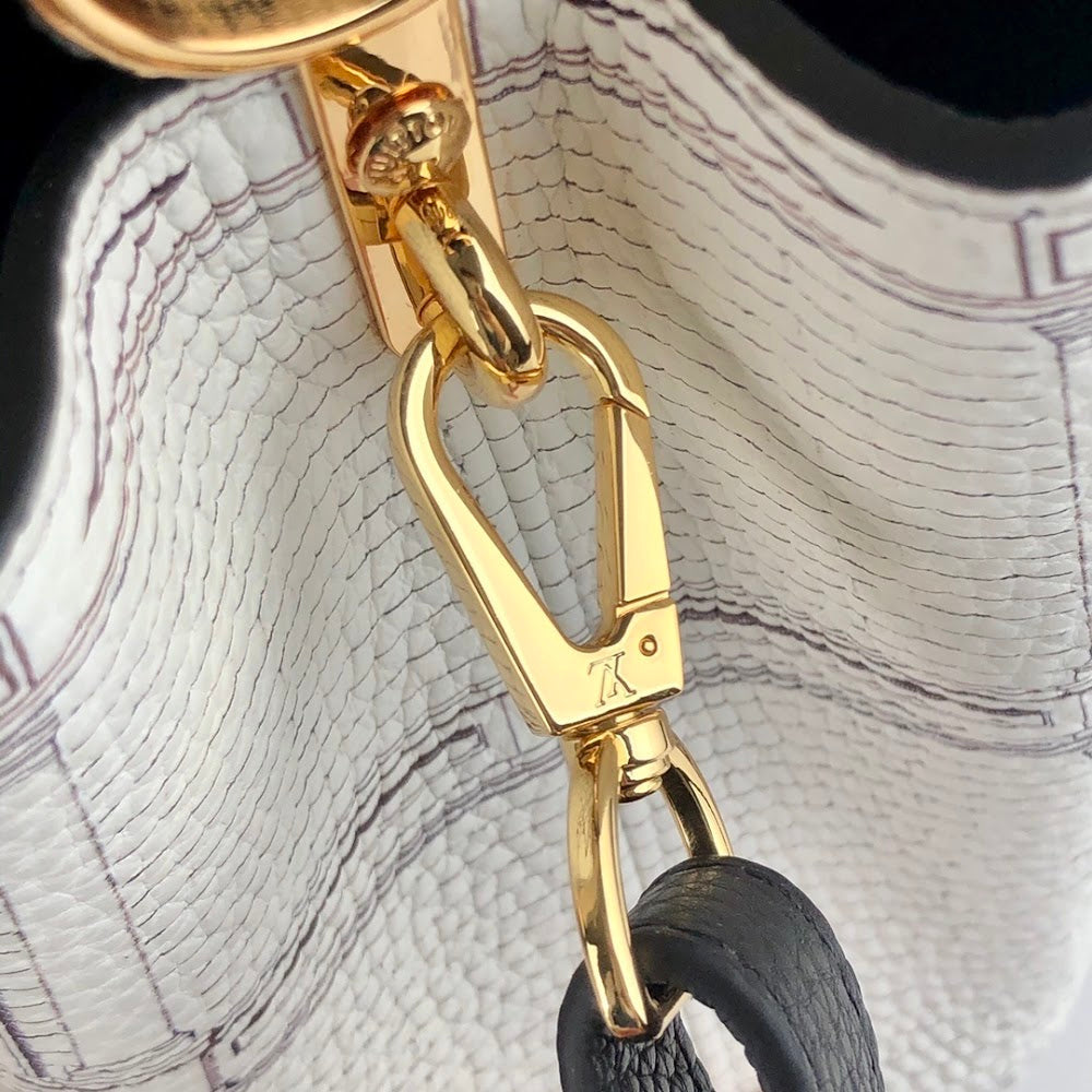 Anum Bags ln Luxury Bag --60554