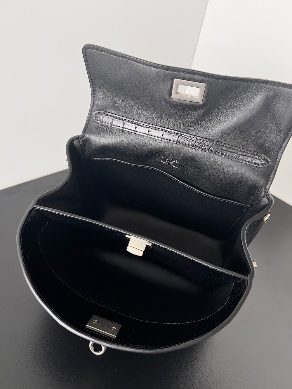 Ezyycart Bags Balenciaga Luxury Bag --111566