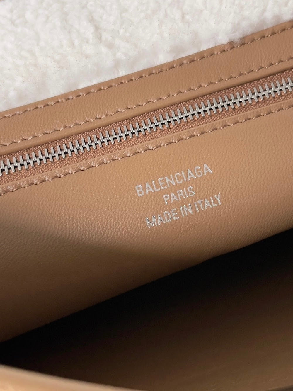 Ezyycart Bags Balenciaga Luxury Bag --110647