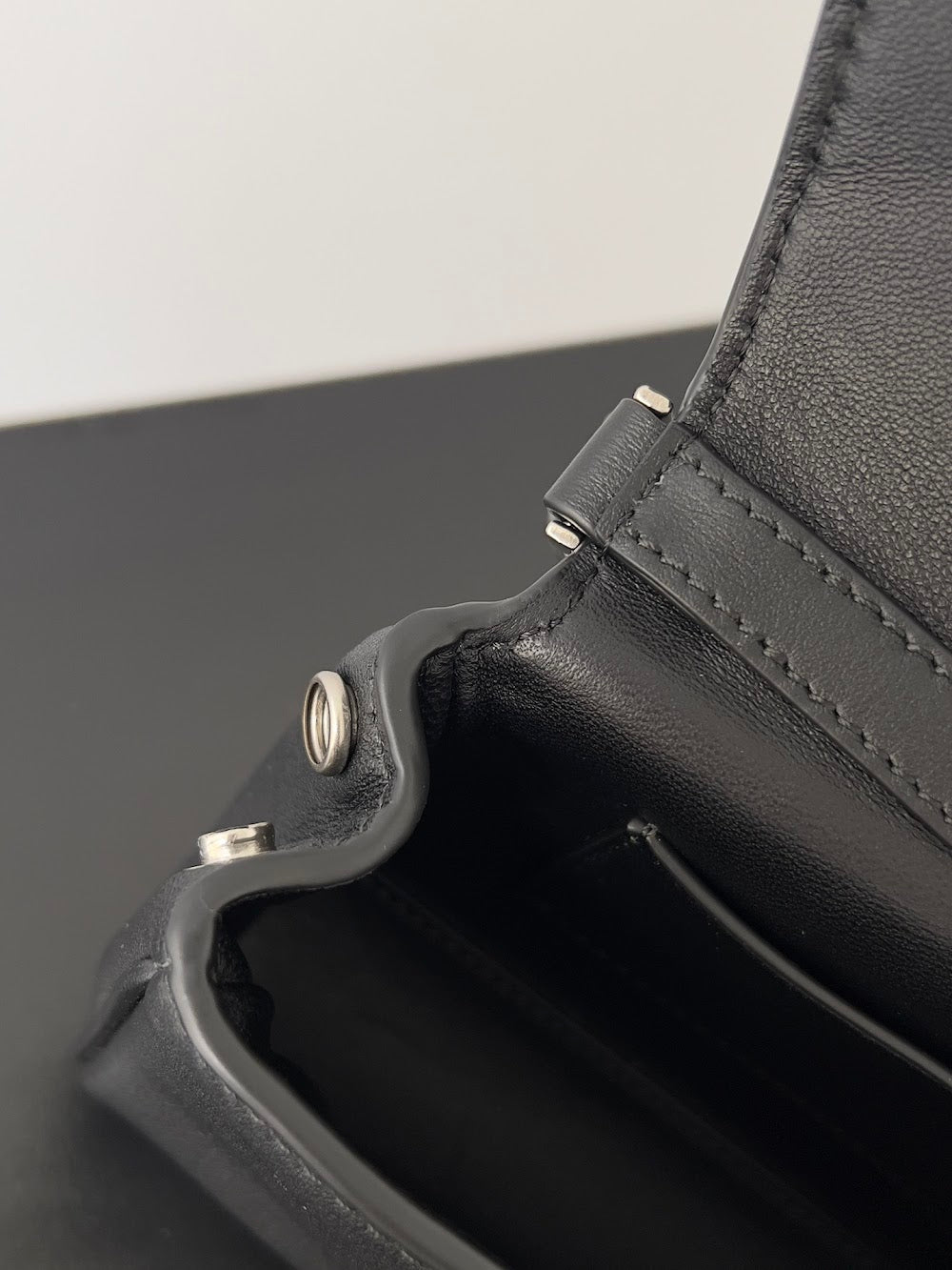 Ezyycart Bags Balenciaga Luxury Bag --111766