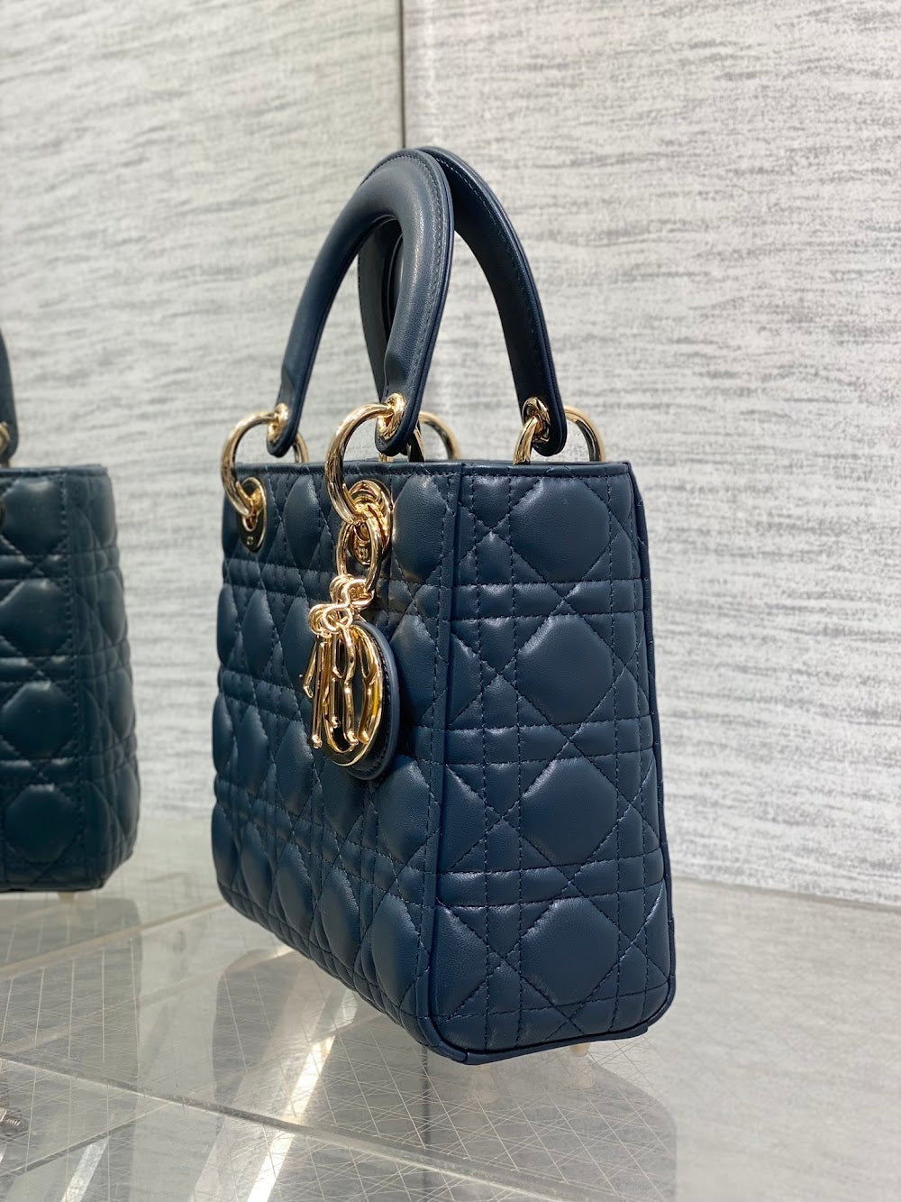 new-designer-premium-bags-nm16327