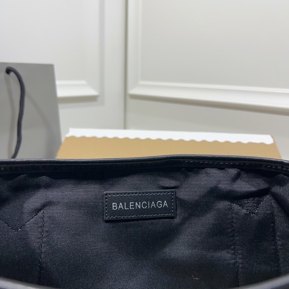 Ezyycart Bags Balenciaga Luxury Bag --111828
