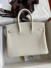 new-luxury-designer-bags-nm11335