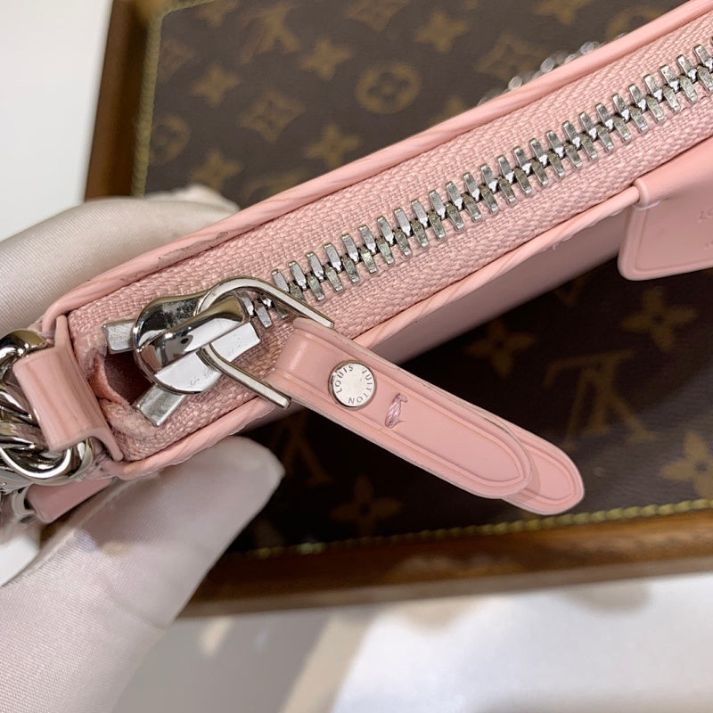 Anum Bags ln Luxury Bag --57769