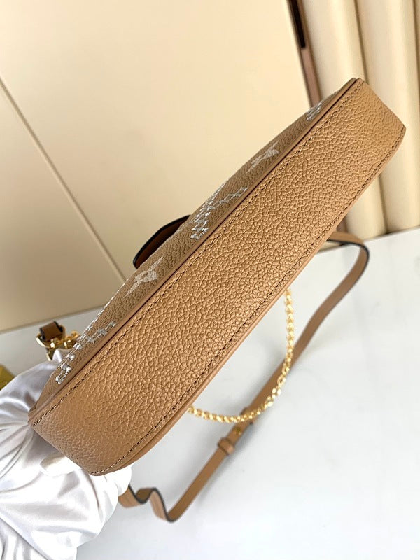 Anum Bags ln Luxury Bag --58479
