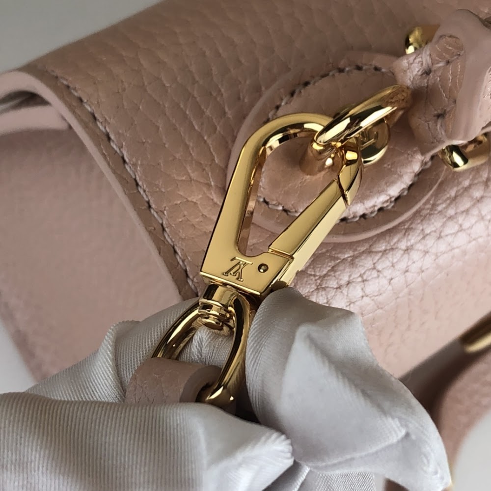 Anum Bags ln Luxury Bag --60630