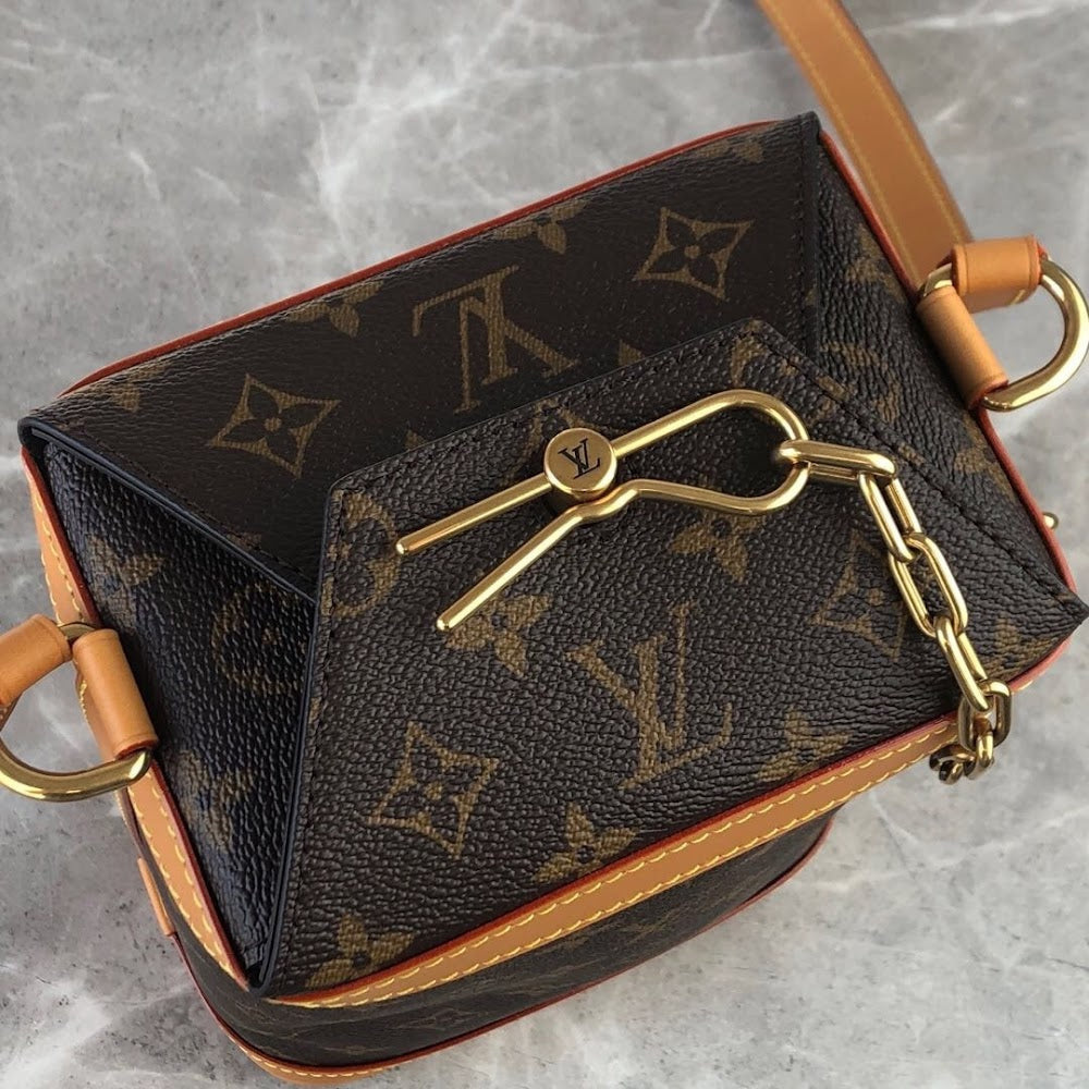 Anum Bags ln Luxury Bag --60165