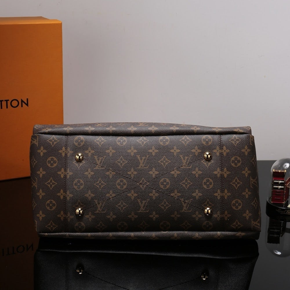 Anum Bags ln Luxury Bag --56106