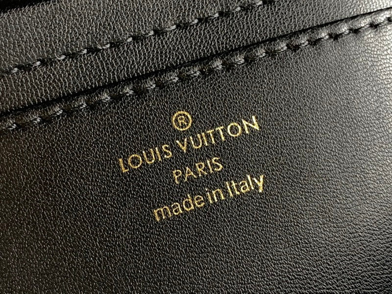 Anum Bags ln Luxury Bag --56591