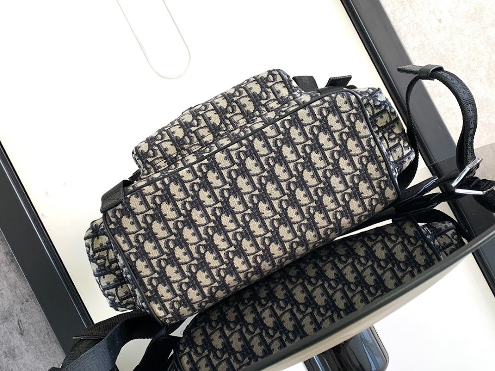 new-luxury-designer-bags-nm16107